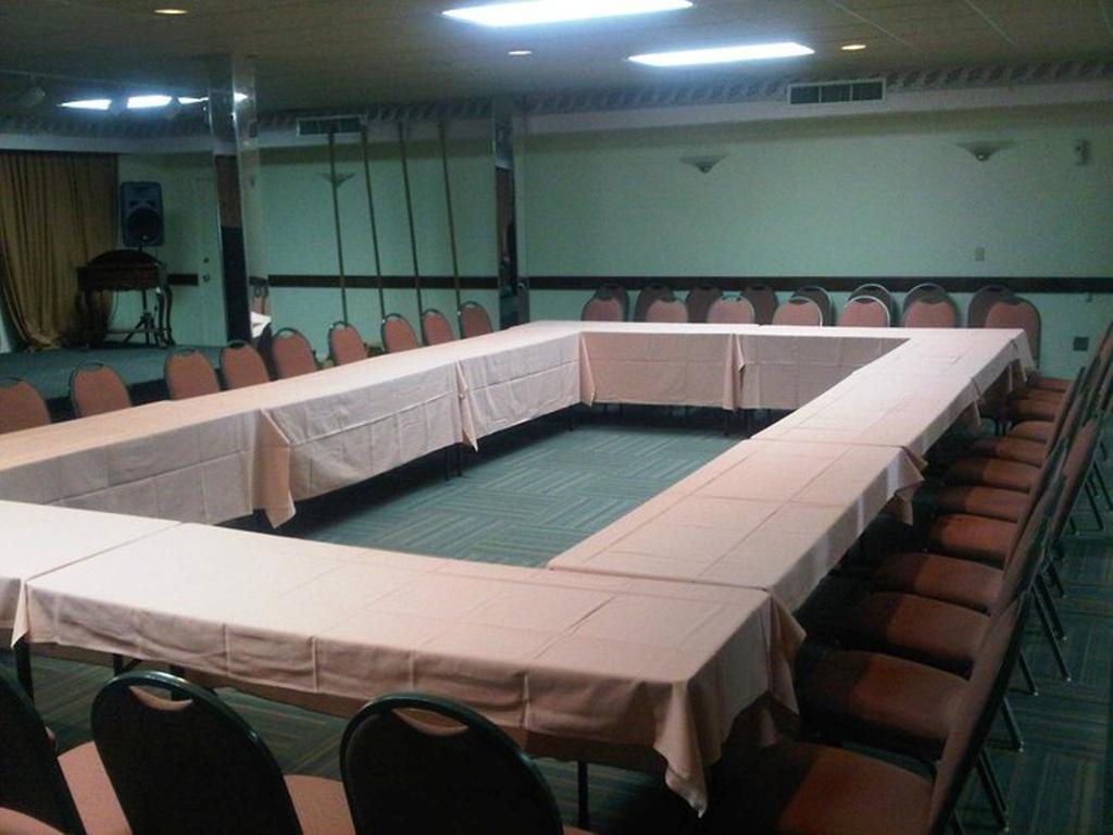 Carl'S Unique Inn & Conference Facilities Simpson Bay Εξωτερικό φωτογραφία