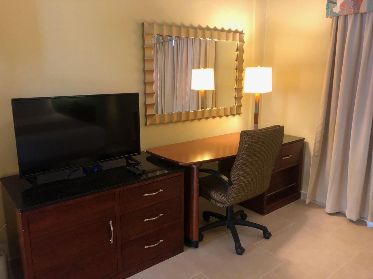 Carl'S Unique Inn & Conference Facilities Simpson Bay Εξωτερικό φωτογραφία