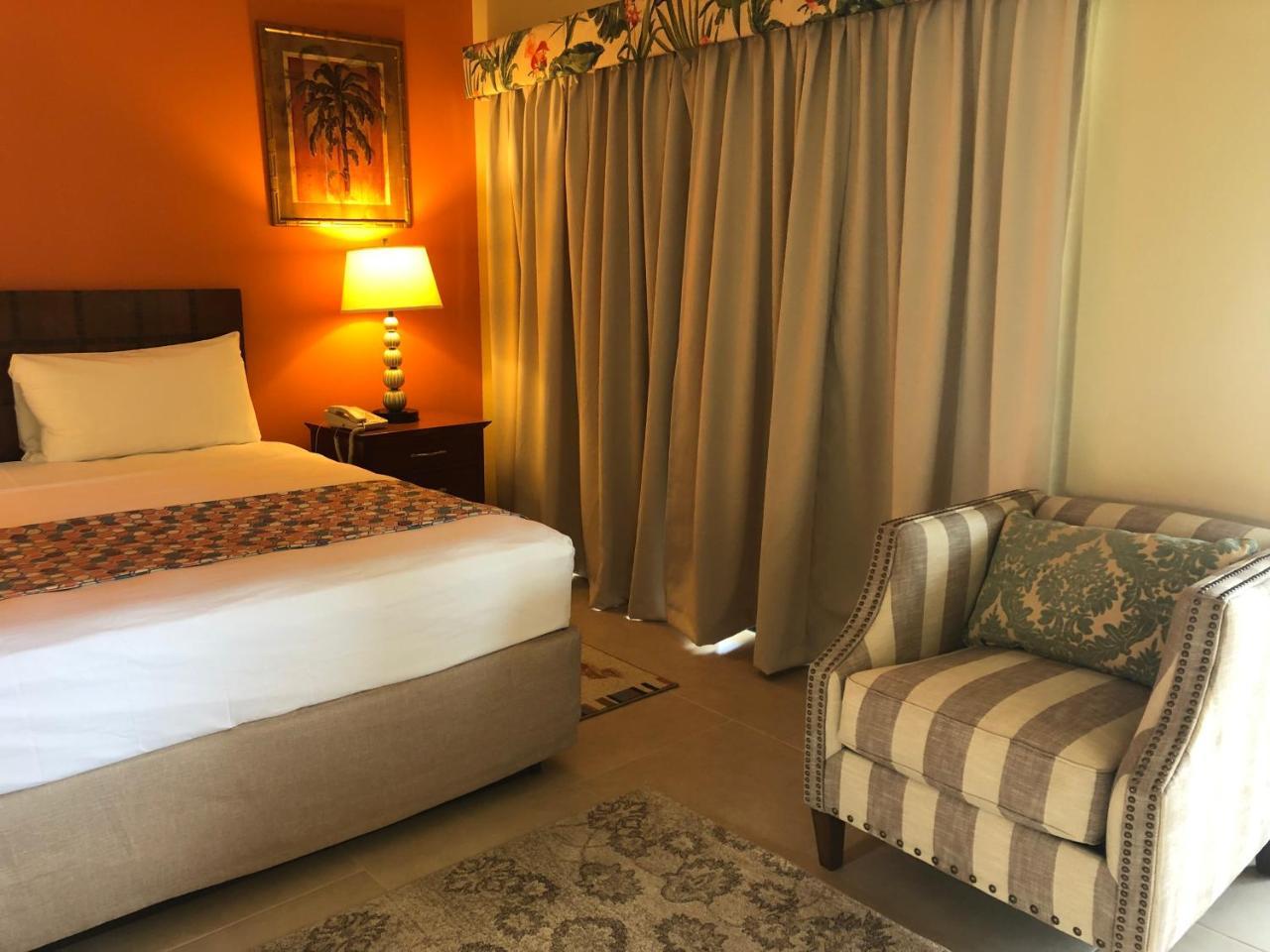 Carl'S Unique Inn & Conference Facilities Simpson Bay Εξωτερικό φωτογραφία
