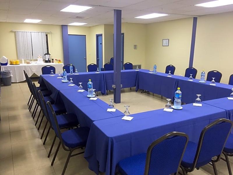 Carl'S Unique Inn & Conference Facilities Simpson Bay Εξωτερικό φωτογραφία